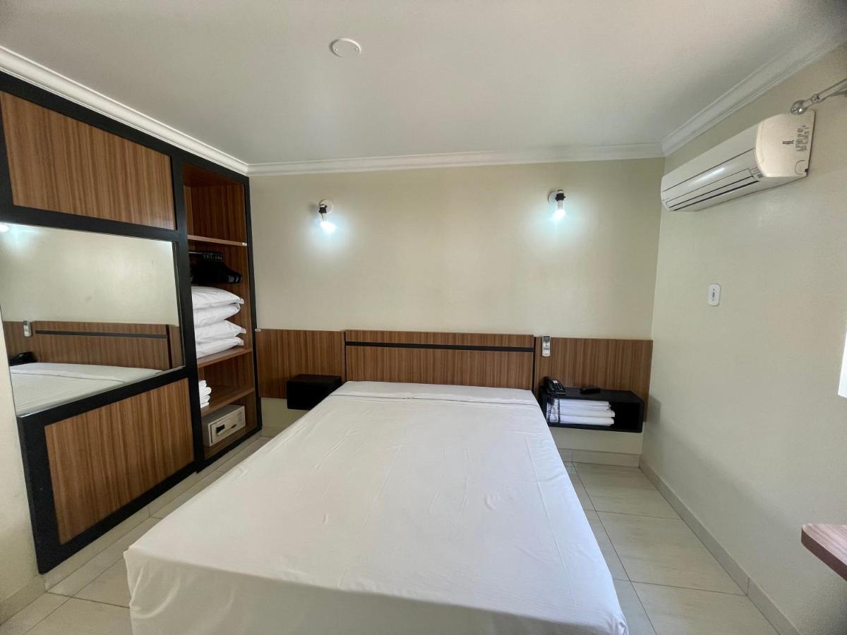 Diroma Resort Com Um Dia No Acqua Park Caldas Novas Zewnętrze zdjęcie