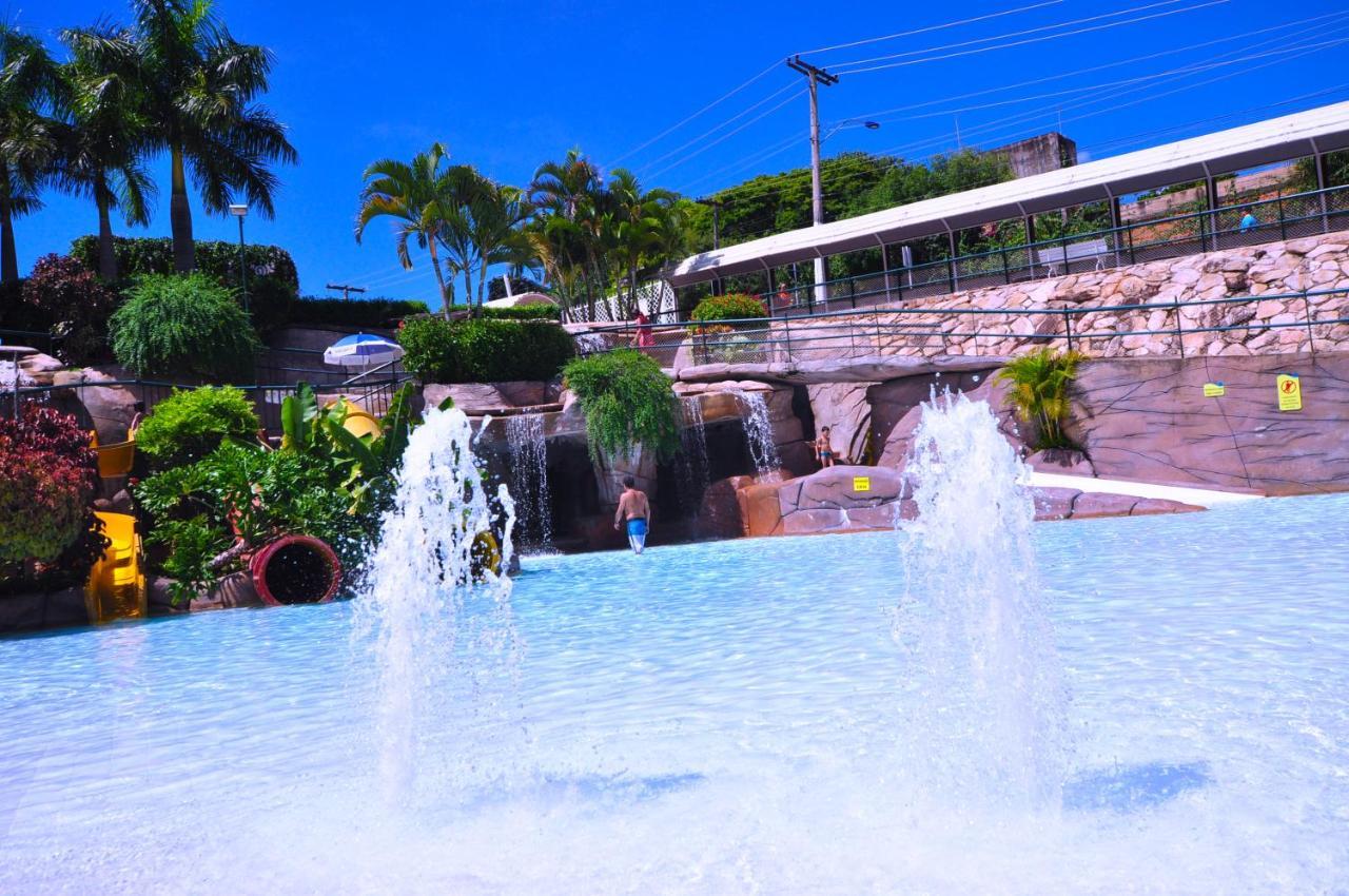 Diroma Resort Com Um Dia No Acqua Park Caldas Novas Zewnętrze zdjęcie