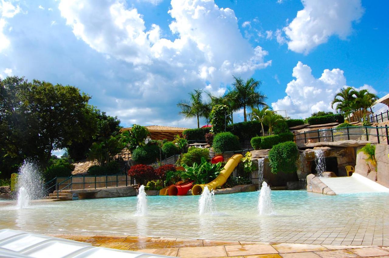 Diroma Resort Com Um Dia No Acqua Park Caldas Novas Zewnętrze zdjęcie