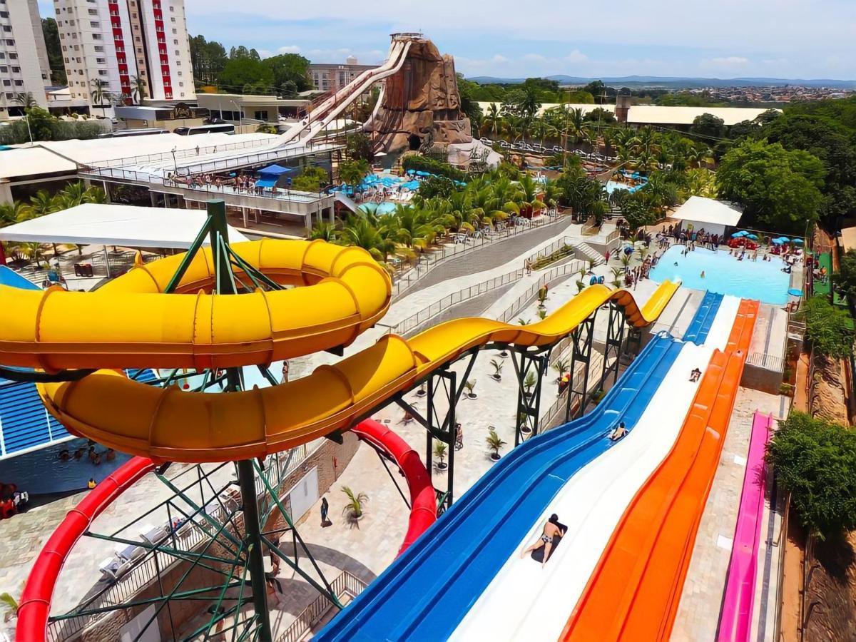 Diroma Resort Com Um Dia No Acqua Park Caldas Novas Zewnętrze zdjęcie